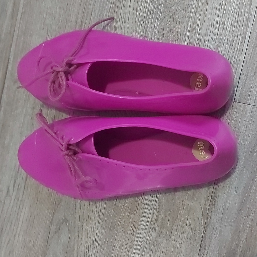 Mel by Melissa PVC lace up shoes,waterproof,magenta color